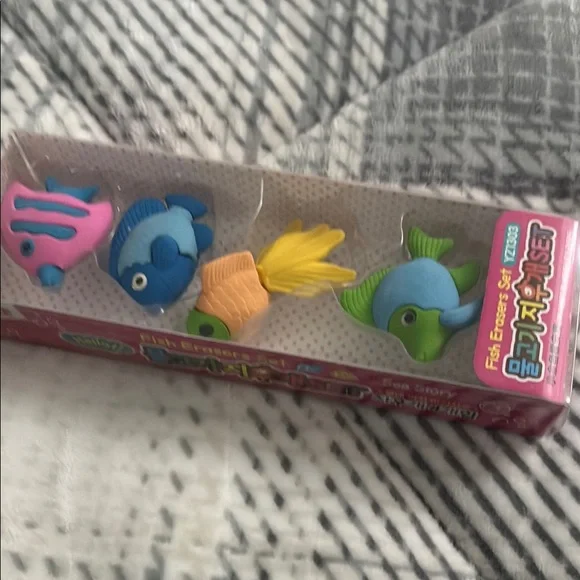 Colorful Fish Erasers Set - Picture 3 of 3